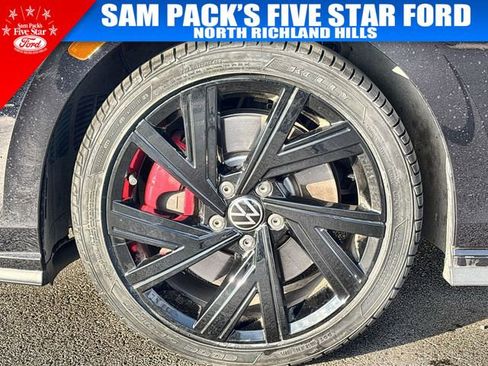 Used 2023 Volkswagen GTI SE w/ Black Wheel Package image 19