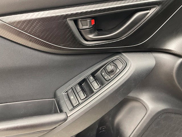 Used 2020 Subaru Impreza 2.0i AWD/4WD image 14
