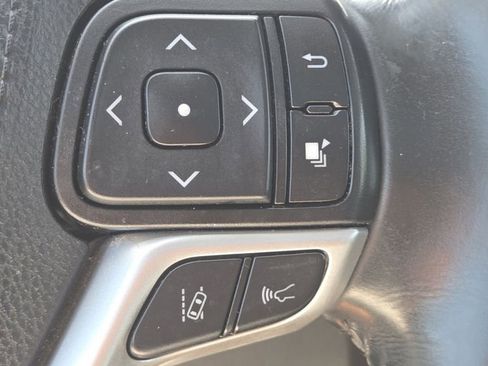 Used 2019 Toyota Highlander SE AWD/4WD image 31