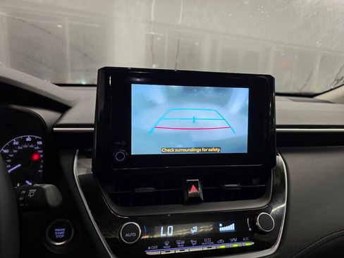 Used 2023 Toyota Corolla Cross LE w/ Moonroof Package image 21