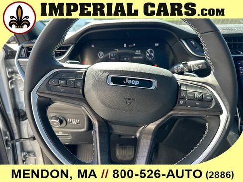 New 2025 Jeep Grand Cherokee Limited AWD/4WD image 26