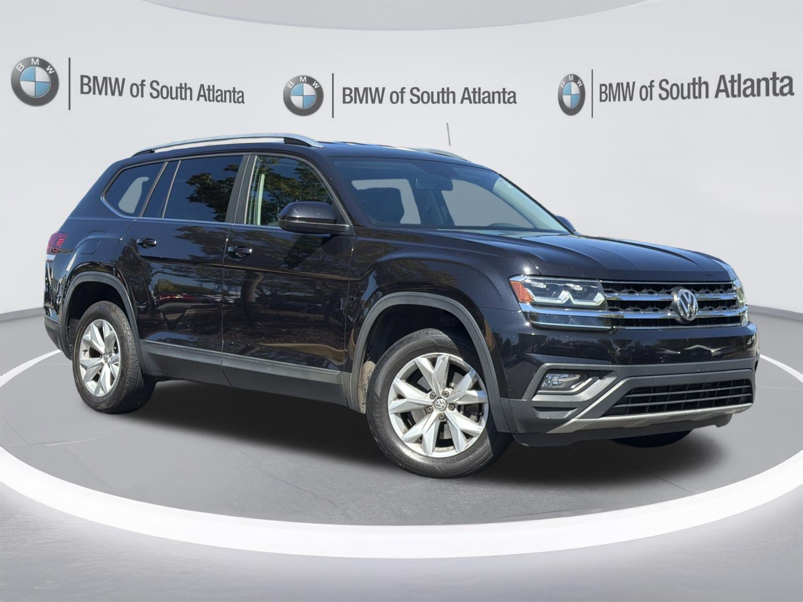 Used 2019 Volkswagen Atlas SE FWD image 2
