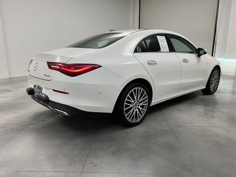 Used 2025 Mercedes-Benz CLA 250 4MATIC image 9