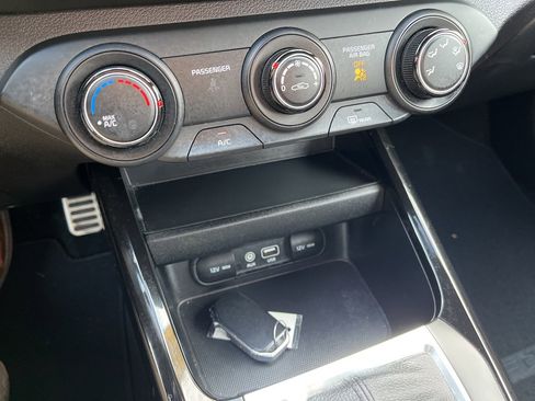 Used 2021 Kia Forte GT-Line image 18