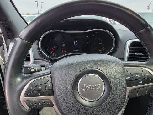 Used 2018 Jeep Grand Cherokee Limited image 8