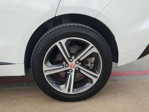 Used 2020 Jaguar F-PACE R-Sport AWD/4WD image 34