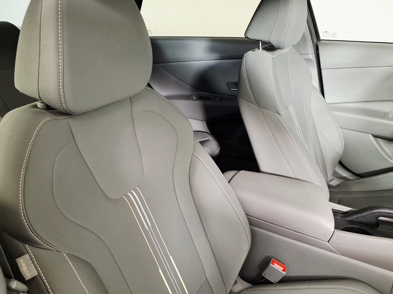 Certified 2023 Hyundai Elantra SEL FWD image 10