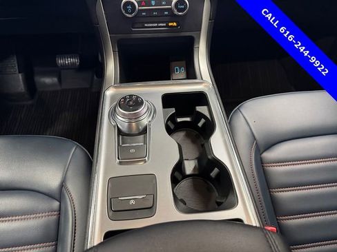 Used 2022 Ford Edge SEL w/ Sport Appearance Package image 15