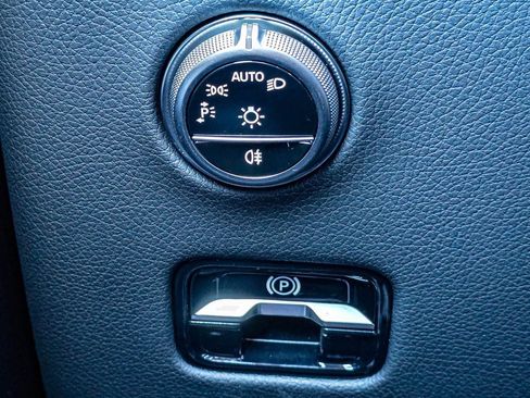 New 2026 Mercedes-Benz GLC 300 4MATIC image 25