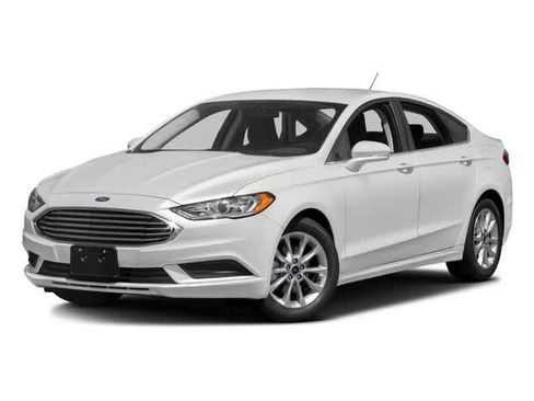 Used 2017 Ford Fusion SE w/ Fusion SE Technology Package FWD image 1