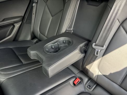 Used 2021 Porsche Macan S AWD/4WD image 28