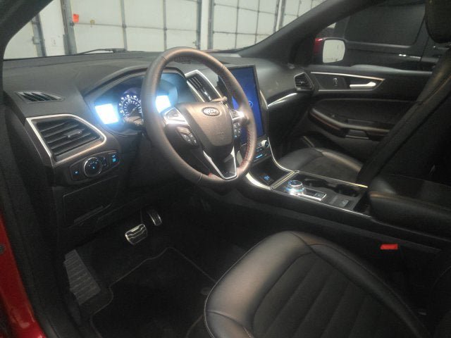 Used 2024 Ford Edge ST-Line AWD/4WD image 16
