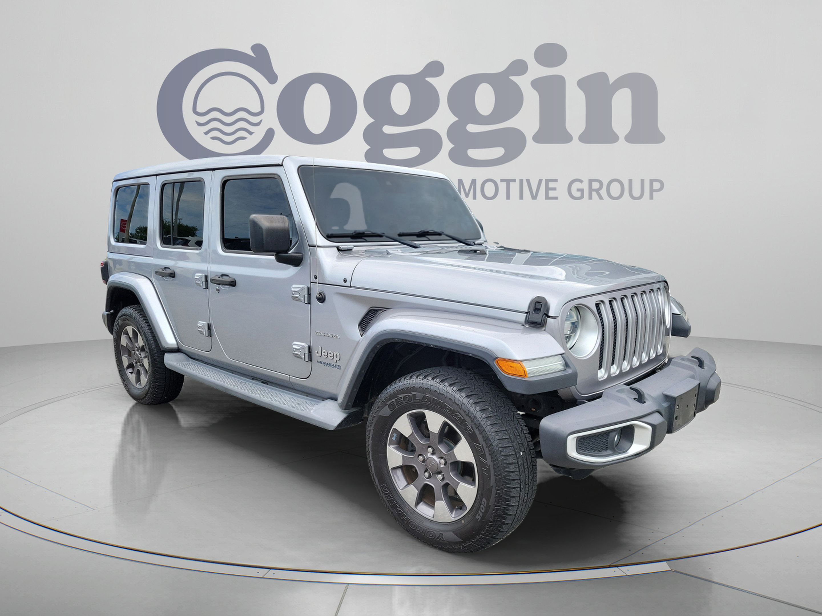 Used 2019 Jeep Wrangler Unlimited Sahara AWD/4WD image 4