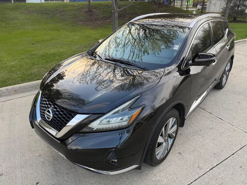 Used 2019 Nissan Murano SL w/ SL Technology Package FWD image 3