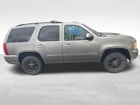 Used 2012 Chevrolet Tahoe LTZ image 3
