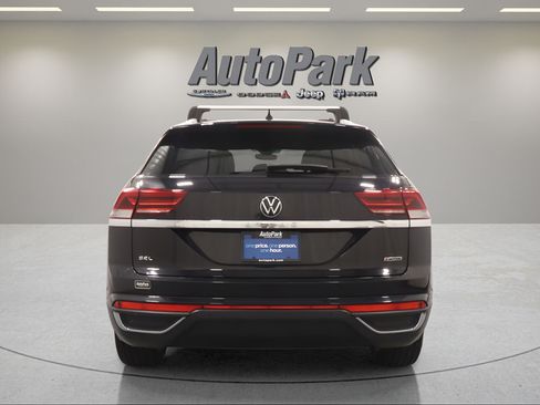 Used 2021 Volkswagen Atlas Cross Sport SEL AWD/4WD image 8