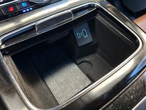 Used 2023 Lincoln Nautilus Reserve w/ Equipment Group 202A image 30