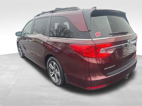 Used 2018 Honda Odyssey Touring image 5