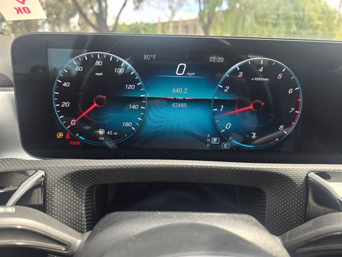 Used 2022 Mercedes-Benz A 220 4MATIC image 27