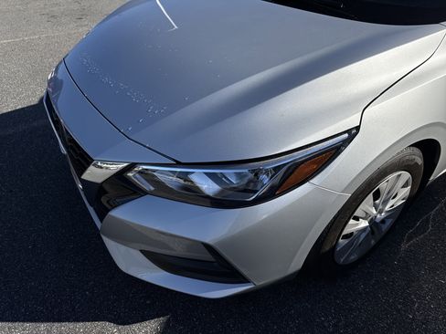 Used 2023 Nissan Sentra S image 6