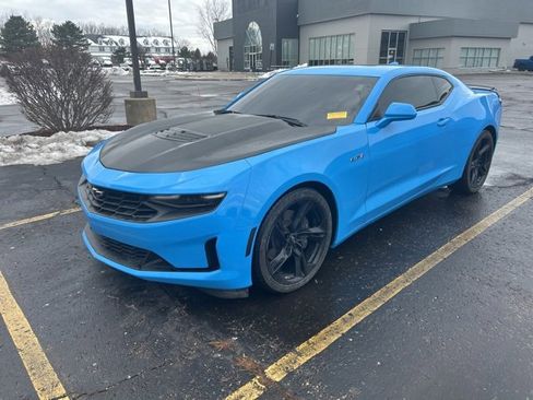Used 2022 Chevrolet Camaro LT w/ Technology Package image 1