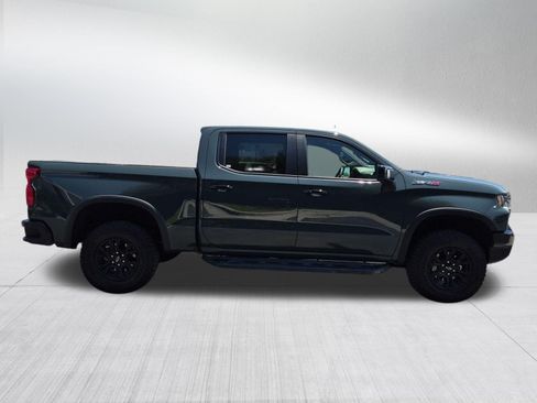 Used 2025 Chevrolet Silverado 1500 ZR2 w/ Technology Package AWD/4WD image 7