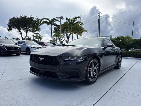 Used 2024 Ford Mustang Coupe RWD image 31