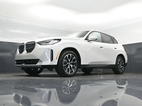New 2026 BMW X3 xDrive30 w/ Premium Package AWD/4WD image 38