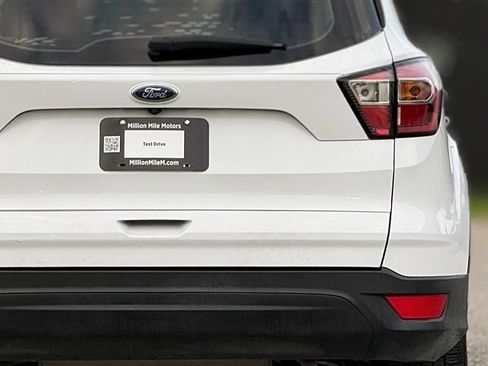 Used 2017 Ford Escape S FWD image 14
