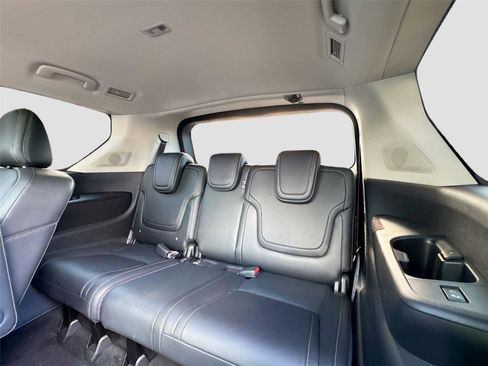 Used 2025 INFINITI QX80 Pure image 15