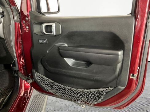 Used 2021 Jeep Wrangler Unlimited Sport AWD/4WD image 26