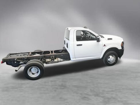 Used 2024 RAM 3500 Tradesman RWD image 45