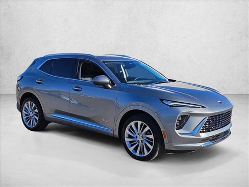 New 2026 Buick Envision Avenir image 7