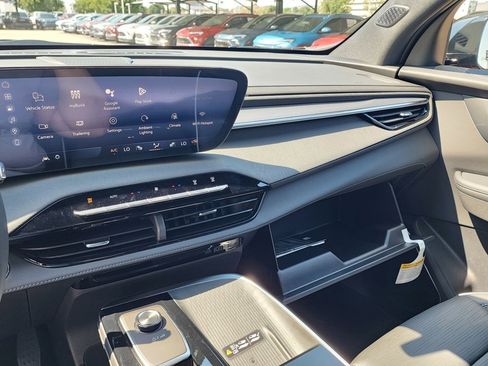 New 2026 Buick Enclave Sport Touring w/ Power Package image 34