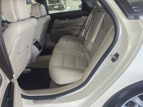 Used 2014 Cadillac XTS Luxury w/ Driver Awareness Package image 11