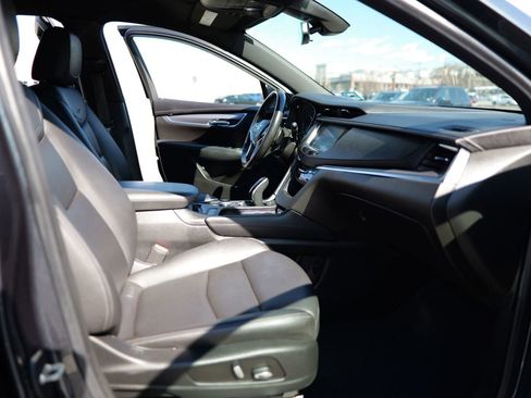 Used 2020 Cadillac XT5 Luxury image 28