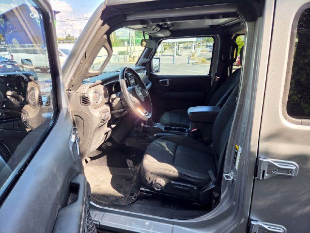 Used 2021 Jeep Wrangler Unlimited Sahara w/ Cold Weather Group AWD/4WD image 2