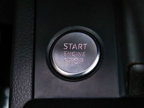 Used 2023 Audi A4 2.0T Premium w/ Convenience Package AWD/4WD image 31