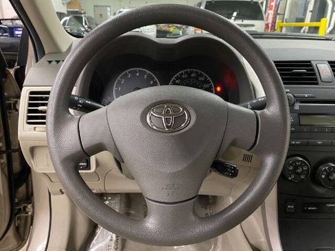 Used 2009 Toyota Corolla XLE FWD image 19