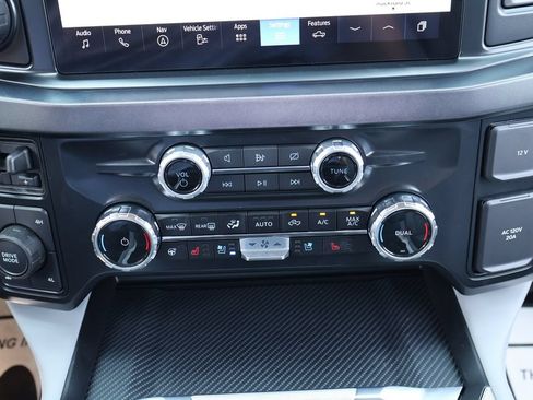 Used 2024 Ford F250 Limited w/ FX4 Off-Road Package AWD/4WD image 14