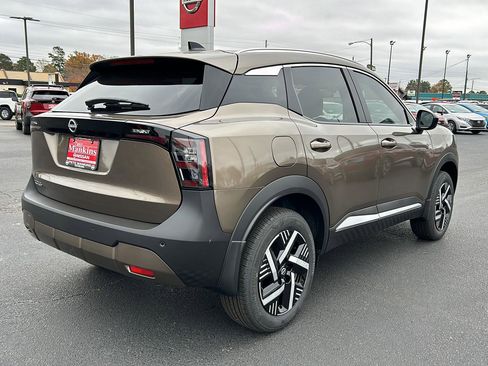 New 2026 Nissan Kicks SV w/ SV Premium Package image 6