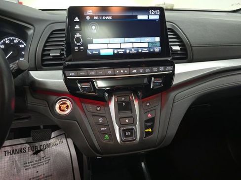 Used 2025 Honda Odyssey Sport-L image 21