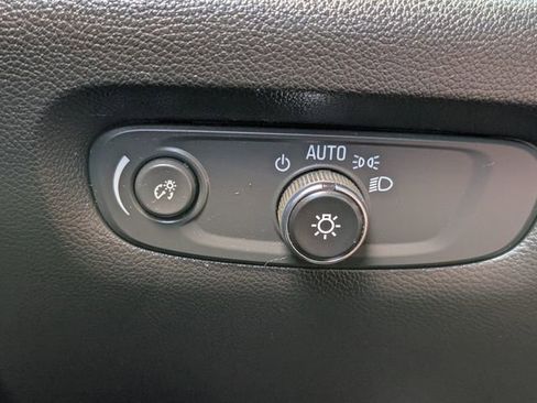 Certified 2023 Chevrolet Traverse RS AWD/4WD image 35
