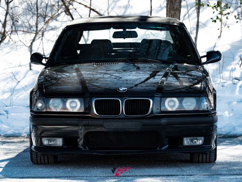 Used 1999 BMW M3 Convertible image 2