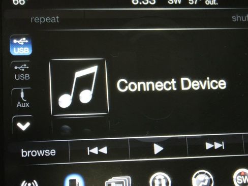 Used 2017 Jeep Cherokee Trailhawk w/ Comfort/Convenience Group image 44