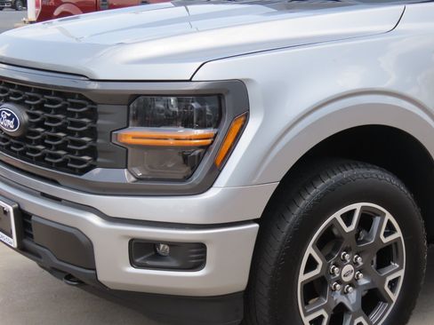 Used 2024 Ford F150 STX AWD/4WD image 3