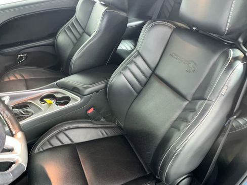 Used 2021 Dodge Challenger SRT Hellcat w/ Plus Package image 15