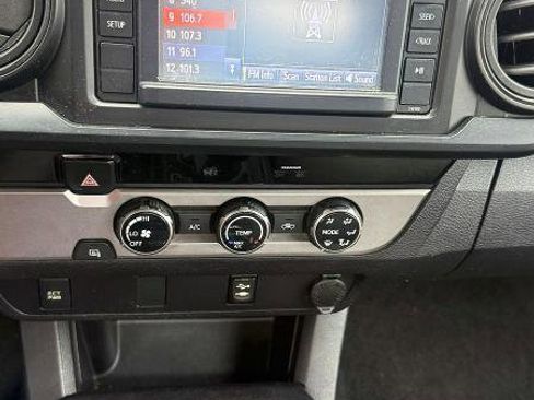 Used 2016 Toyota Tacoma SR image 22
