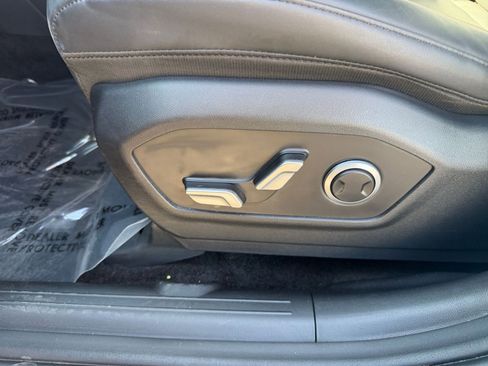 Used 2025 Hyundai Santa Fe SEL image 22