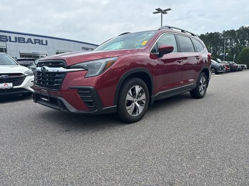 Used 2024 Subaru Ascent Premium w/ Convenience Package AWD/4WD image 2